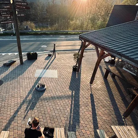 Le Coffee Ride Cycling Cafe Szálloda