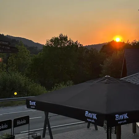 Szálloda Le Coffee Ride Cycling Cafe Stavelot