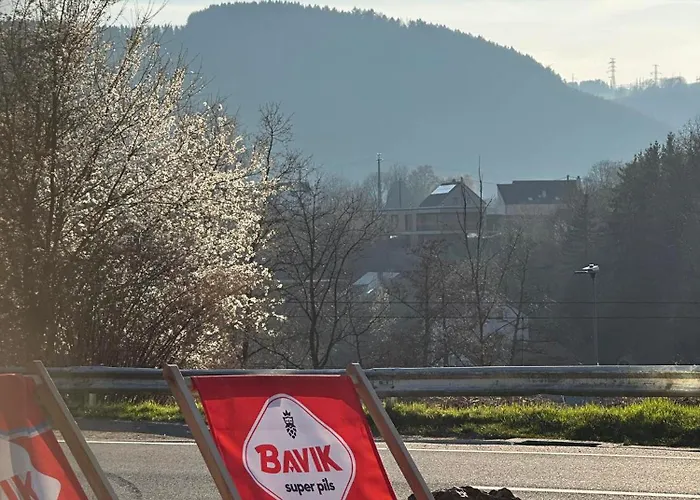 Le Coffee Ride Cycling Cafe Hotel Stavelot