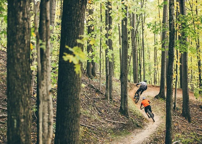 Le Coffee Ride Cycling Cafe Hotel